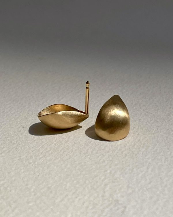 BÆLG stud earrings - Image 7